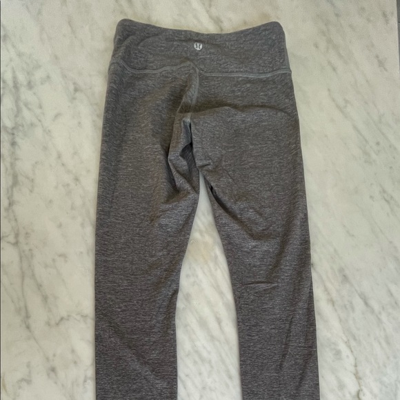 Lululemon Wunder Under Leggings - Picture 1 of 10